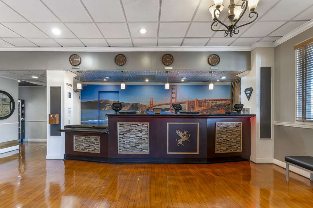 Best Western Plus Grosvenor Airport Hotel, photo 4