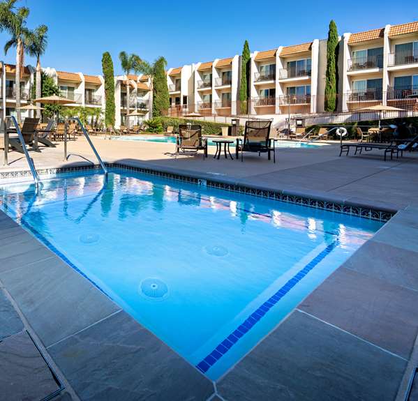 Pool - Best Western Plus Royal Oak Hotel San Luis Obispo