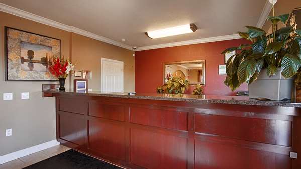  - Best Western Anderson Inn - I-5, Exit 668