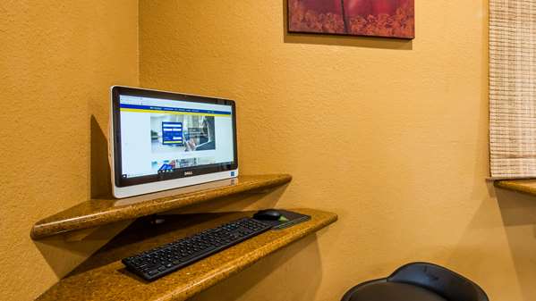 Conference Area - Best Western Anderson Inn - I-5, Exit 668