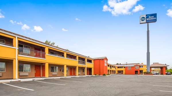 Exterior view - Best Western Anderson Inn - I-5, Exit 668