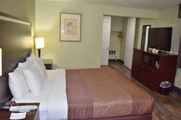  - Best Western Anderson Inn - I-5, Exit 668