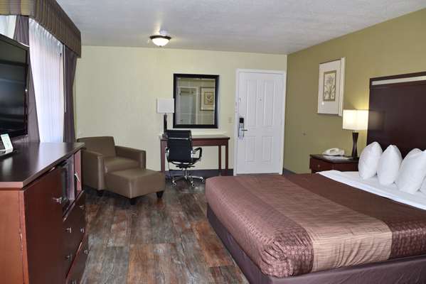  - Best Western Anderson Inn - I-5, Exit 668