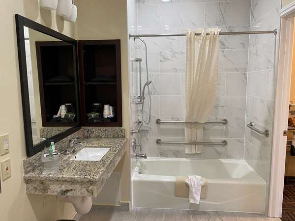  - Best Western Pasadena Inn - I-210, Exit 30