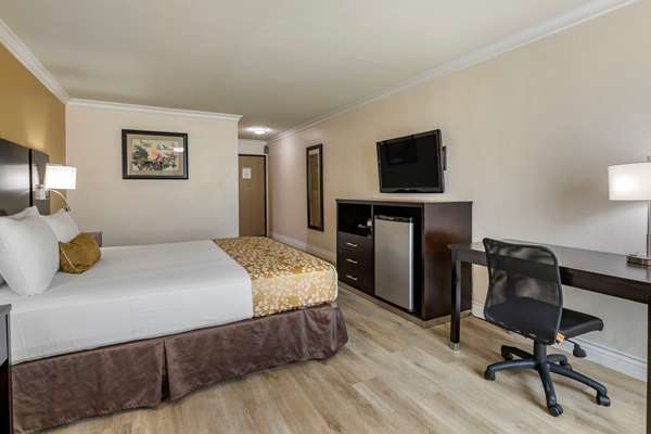  - Best Western Plus South Bay Hotel Lawndale