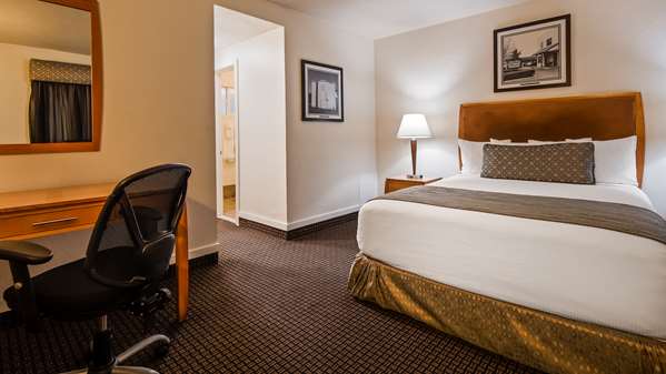  - Best Western Pine Tree Motel Chino