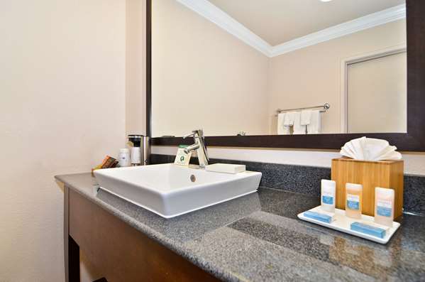  - Best Western Bishop Lodge