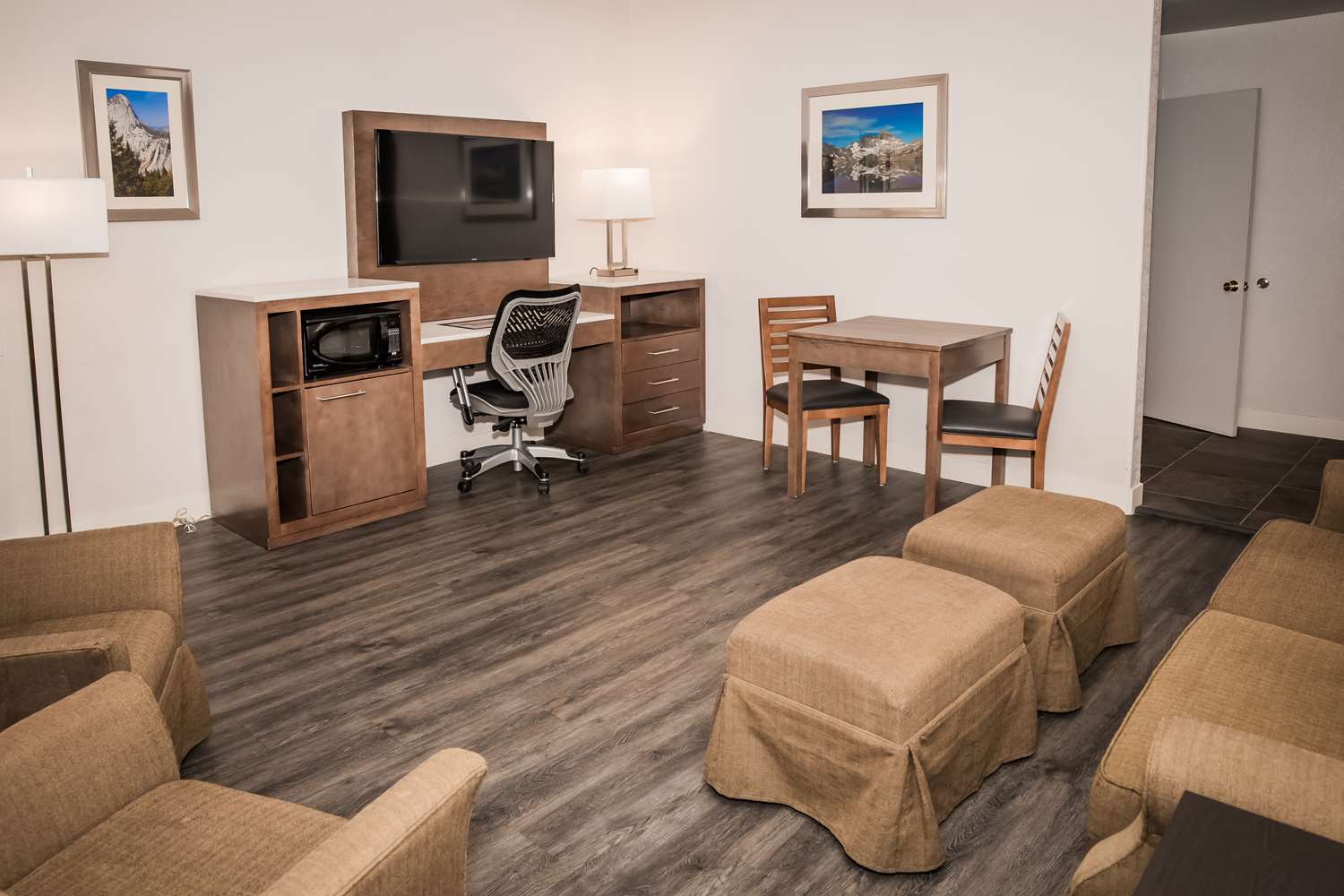 Best Western Lodge, CA See Discounts