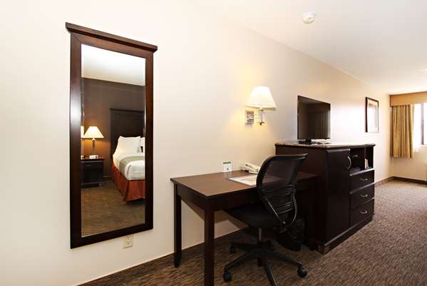  - Best Western Plus Dragon Gate Inn Los Angeles