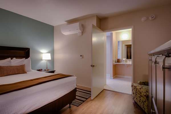  - Best Western Plus Inn of Ventura - US 101, Exit 70