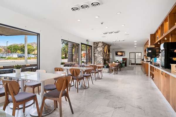 Amenities - Best Western Plus Inn of Ventura - US 101, Exit 70