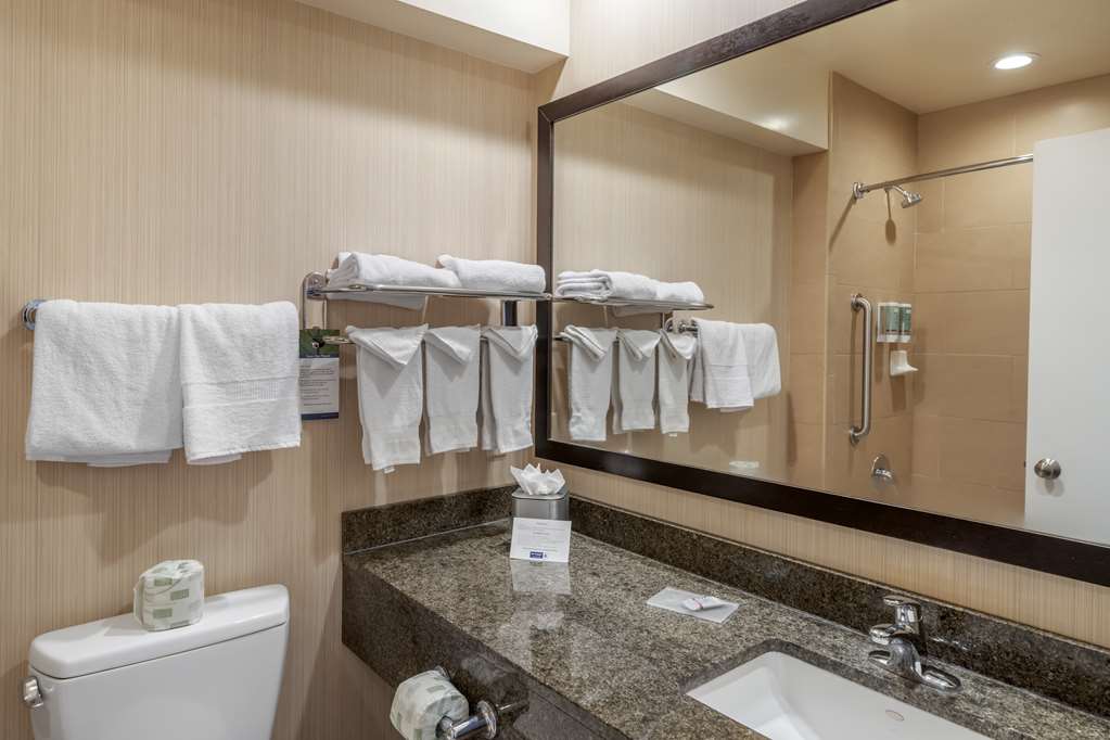 Best Western at Ventura Pier-guestroom-Guest Room,Bathroom,On-Site.jpg