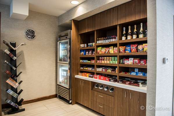  - Best Western Plus Bayside Inn San Diego - I-5, Exits 16B & 17