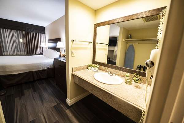 Suite - Best Western Westminster Inn - I-405, Exit 19
