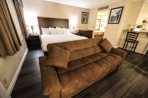 Suite - Best Western Westminster Inn - I-405, Exit 19