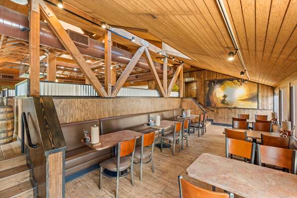 Restaurant - Best Western Plus Inn at Vines Napa