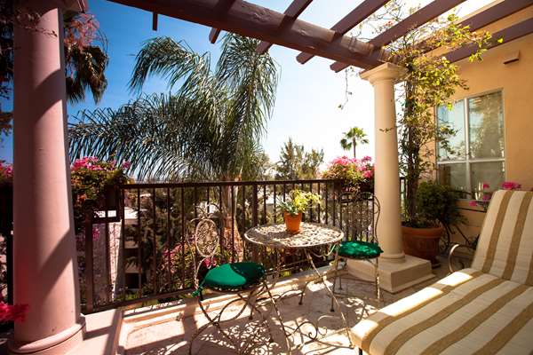 Suite - Best Western Plus Sunset Plaza Hotel West Hollywood