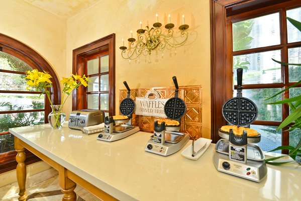 Restaurant - Best Western Plus Sunset Plaza Hotel West Hollywood