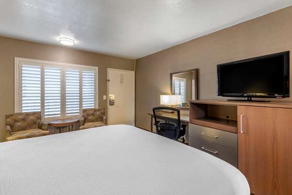  - Best Western Plus Anaheim Inn - I-5, Exit 110