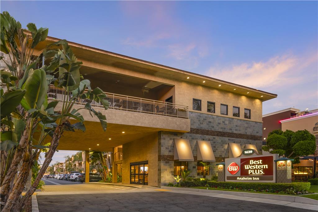Best Western Plus Anaheim Inn