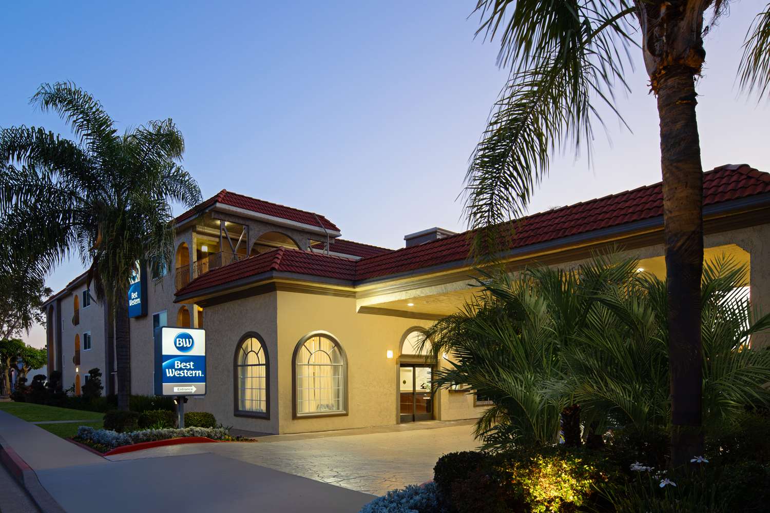 Best Western San Diego Miramar Hotel, CA See Discounts