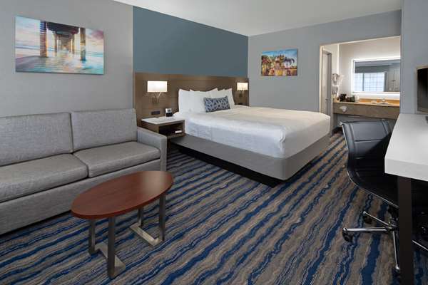  - Best Western San Diego Miramar Hotel - I-15, Exit 14