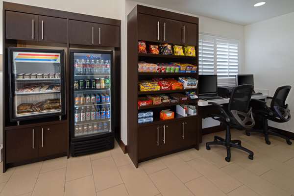  - Best Western San Diego Miramar Hotel - I-15, Exit 14