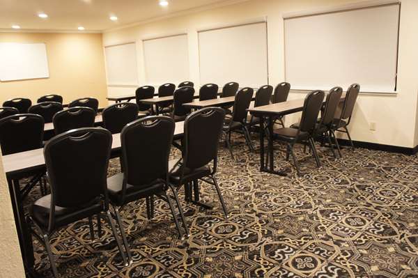  - Best Western Plus Inn of Hayward - I-880, Exit 29