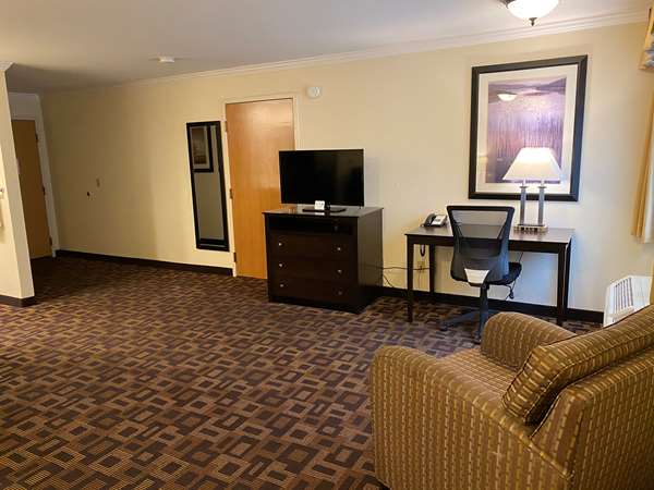  - Best Western Plus Inn of Hayward - I-880, Exit 29