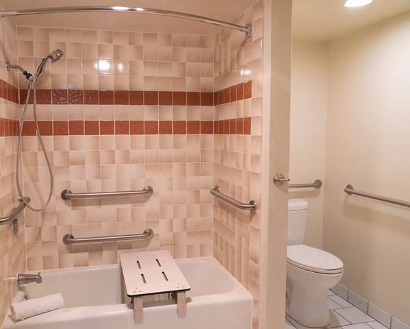  - Best Western Plus Monterey Inn