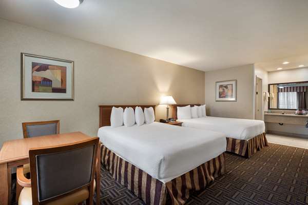  - Best Western Norwalk Inn - I-605, Exit 10