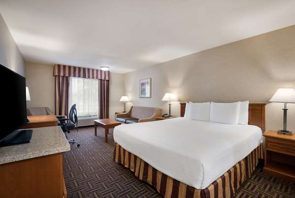  - Best Western Norwalk Inn - I-605, Exit 10