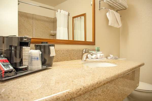  - Best Western Village Inn Fresno