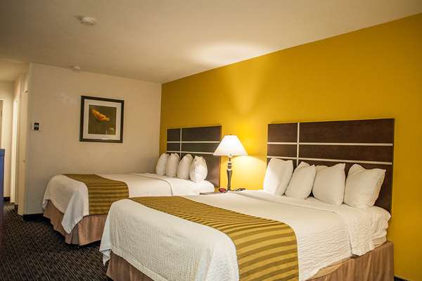  - Best Western Village Inn Fresno
