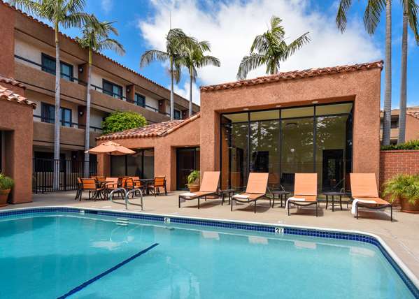 Pool - Best Western Plus Redondo Beach Inn