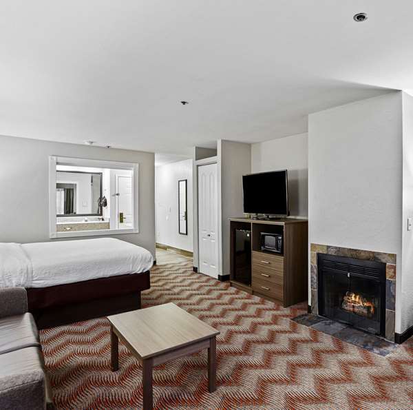  - Best Western Plus Sonora Oaks Hotel & Conference Center