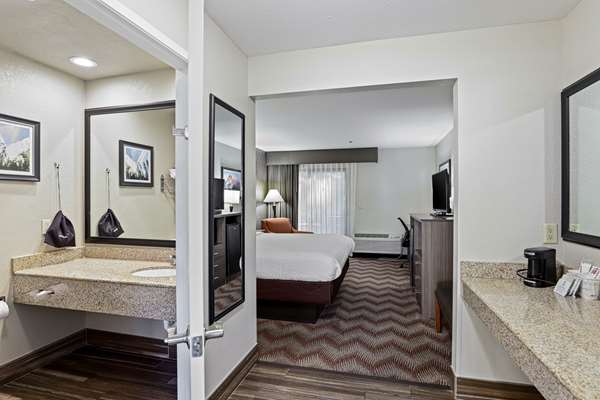 - Best Western Plus Sonora Oaks Hotel & Conference Center