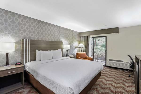  - Best Western Plus Sonora Oaks Hotel & Conference Center