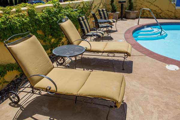 Pool - Best Western Dry Creek Inn Healdsburg - US 101, Exit 505