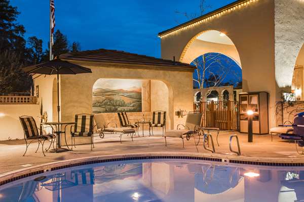 Pool - Best Western Dry Creek Inn Healdsburg - US 101, Exit 505