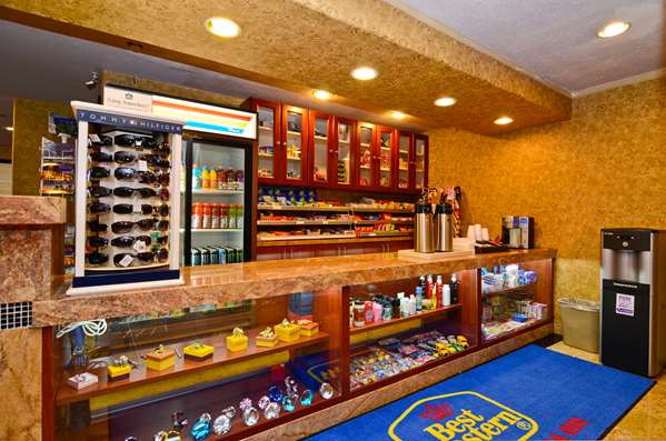  - Best Western Plus Newport Mesa Inn Costa Mesa