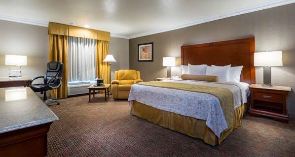  - Best Western Plus Newport Mesa Inn Costa Mesa