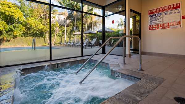 Pool - Best Western Plus Newport Mesa Inn Costa Mesa