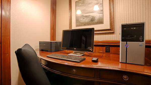 Conference Area - Best Western Plus Humboldt House Inn Garberville - US 101, Exit 639