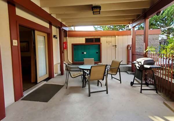  - Best Western Plus Humboldt House Inn Garberville - US 101, Exit 639