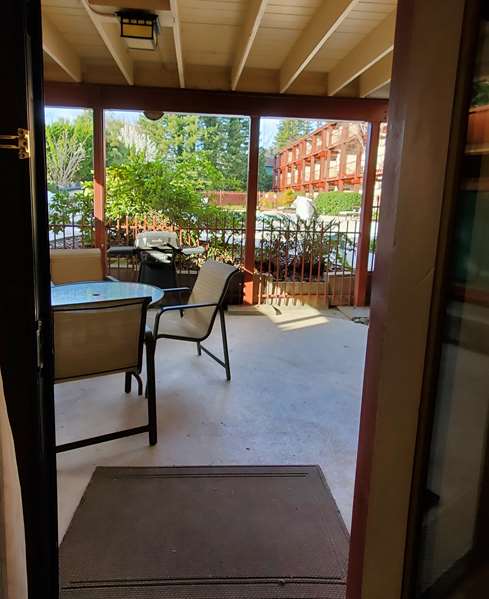 - Best Western Plus Humboldt House Inn Garberville - US 101, Exit 639
