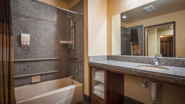  - Best Western Plus Yosemite Gateway Inn Oakhurst