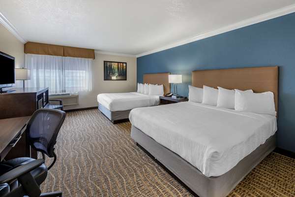  - Best Western Town & Country Lodge Tulare - CA 99, Exit 88