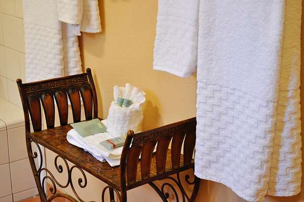  - Best Western Rose Garden Inn Watsonville