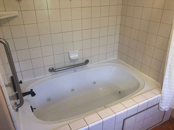 Suite - Best Western Rose Garden Inn Watsonville